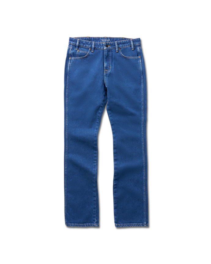 Front view of Men's Rugged Standard Jeans (II) - Medium on plain background