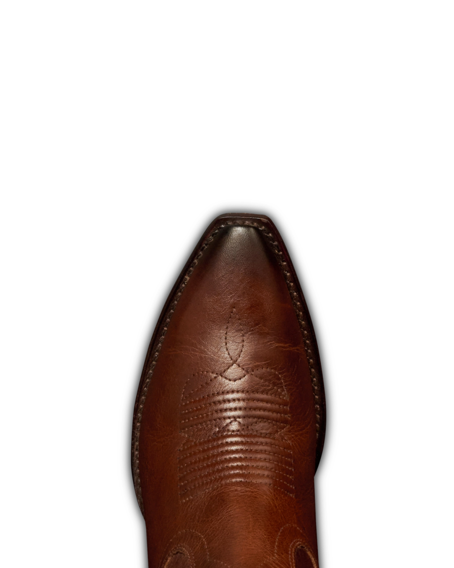 Toe view of The Annie - Sequoia on plain background