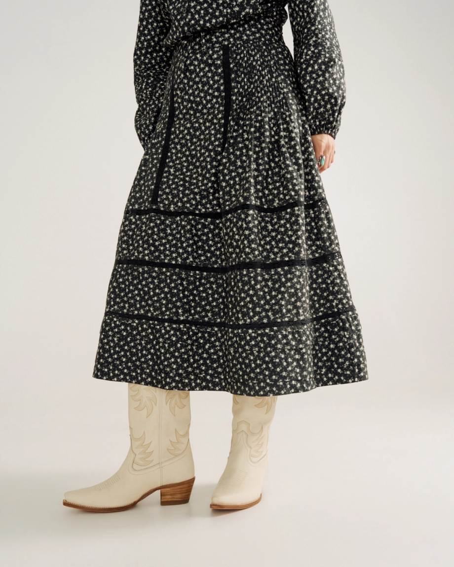 Front view of Women's Cotton Poplin Midi Skirt - Black / White on model