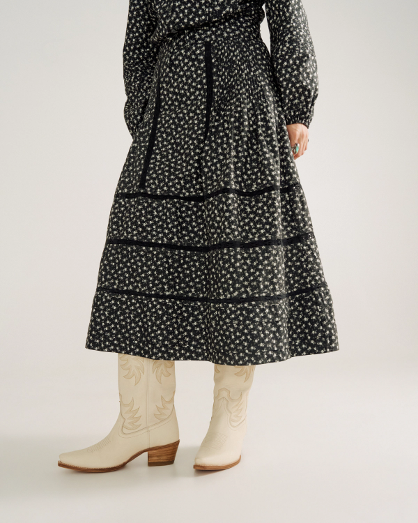 Front view of Women's Cotton Poplin Midi Skirt - Black / White on model