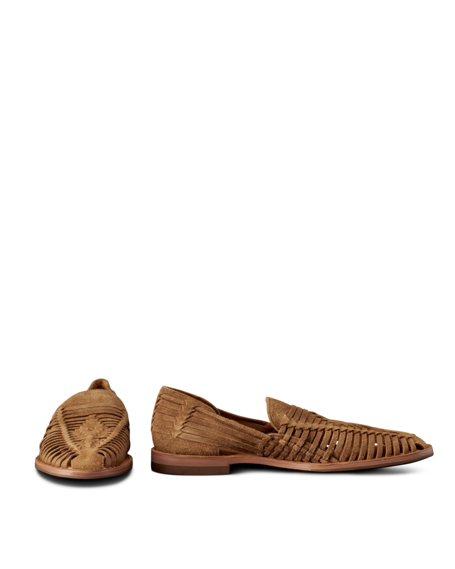 Pair view of The Mateo - Caramel on plain background