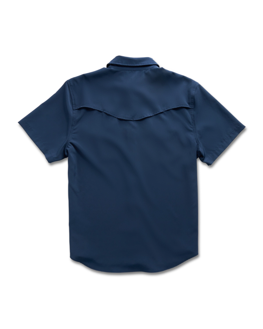 Closeup detail view of Men's Performance Western Pearl Snap SS - Classic Fit - Navy