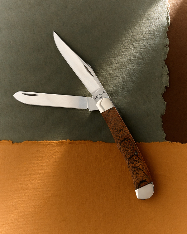 View of Mesquite Trapper Knife - Natural