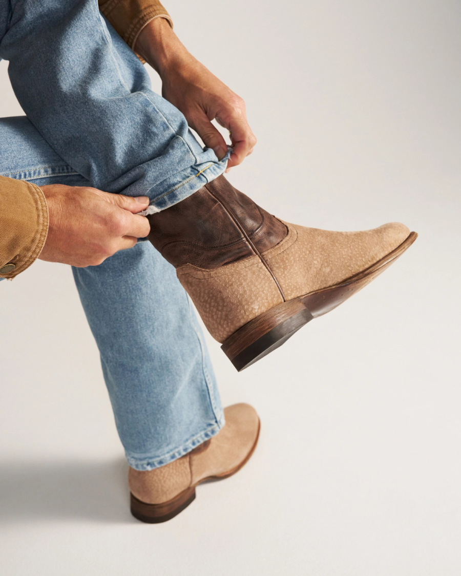 The Earl in Sandstone Carpincho - Men's Roper Boot | Tecovas