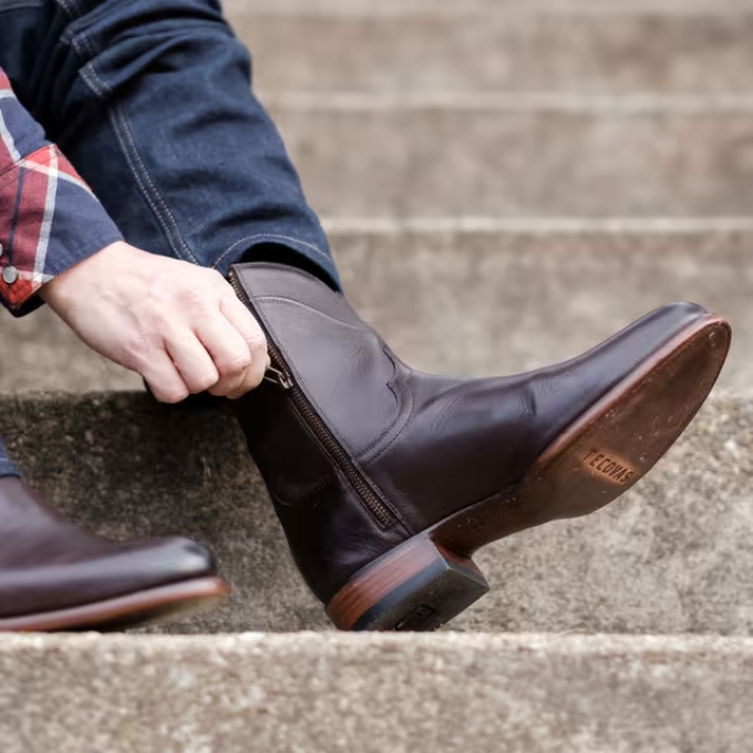 How Should Cowboy Boots Fit? Tecovas Guide for Comfort Tecovas