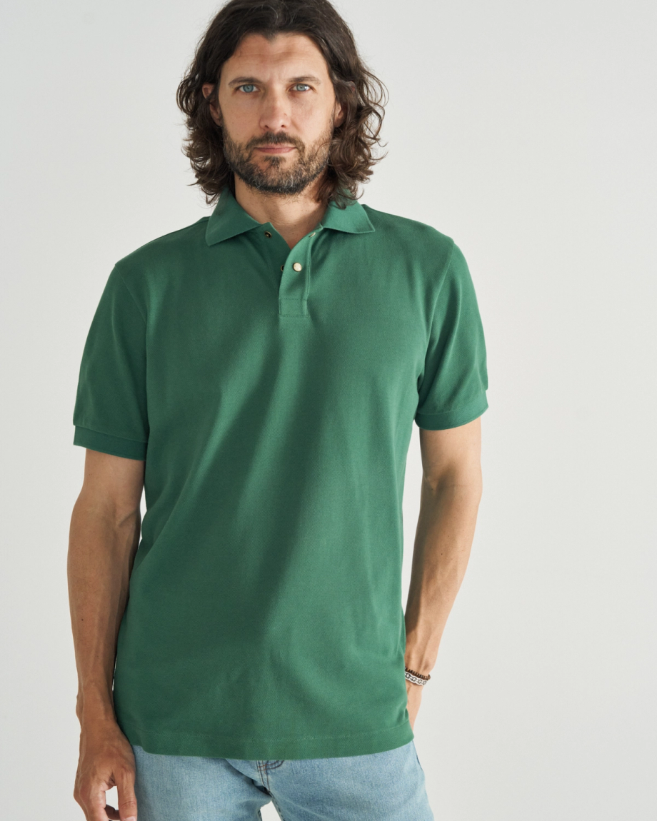 Closeup detail view of Men's Polo Short Sleeve Pearl Snap - Hunter Green
