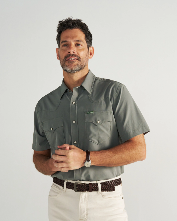 Closeup detail view of Men's Performance Western Pearl Snap SS - Cactus