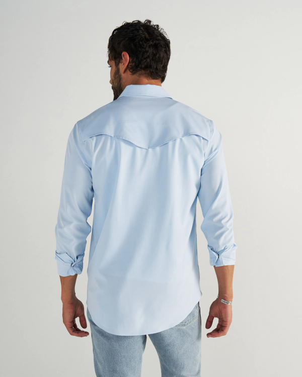 Closeup detail view of Men's Performance Western Pearl Snap LS - Sky