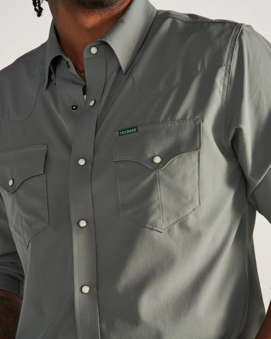 Closeup detail view of Men's Performance Western Pearl Snap - Cactus