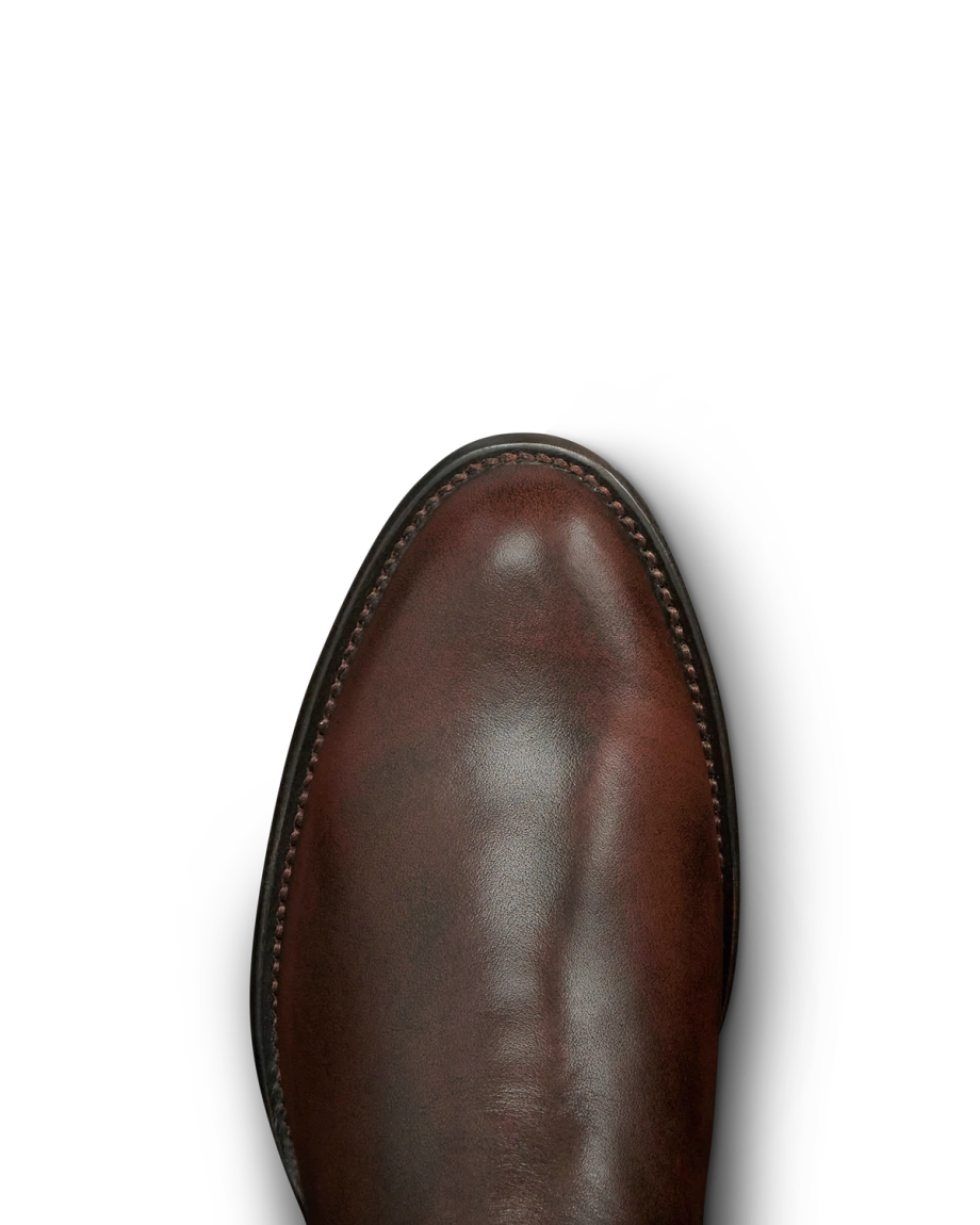 Toe view of The Earl - Iced Tea Cowhide on plain background