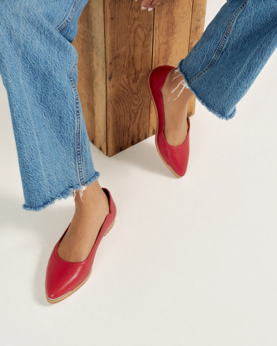 View of The Misty - Crimson Cowhide