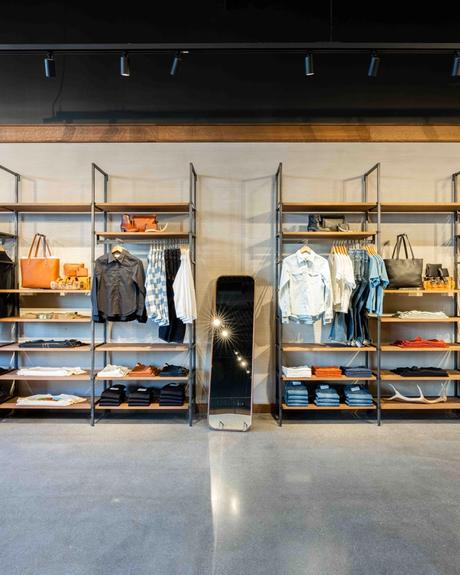 Image of Tecovas Victoria Gardens store.