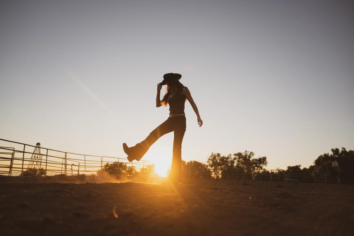Iconic Cowgirl Sayings: A Roundup of Top Cowgirl Quotes | Tecovas, image size:1200x800