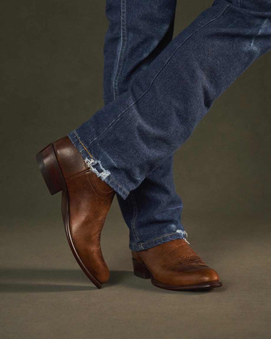 View of The Cartwright Eagle - Roasted Chestnut Deerskin 