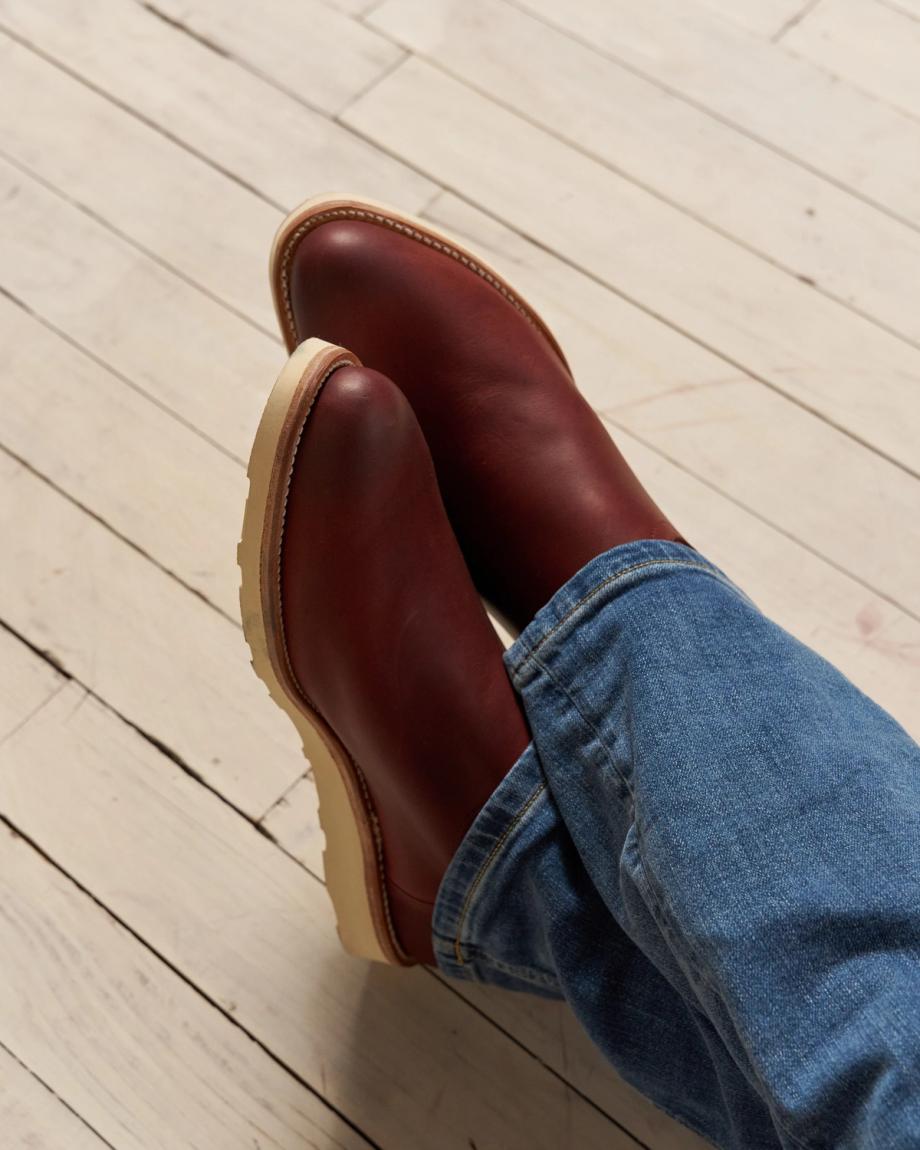 Closeup of man wearing The Knox Briar in a photo studio