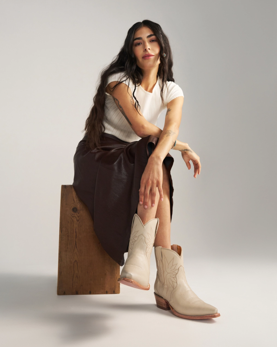 Full view of The Lynn - Cream on model