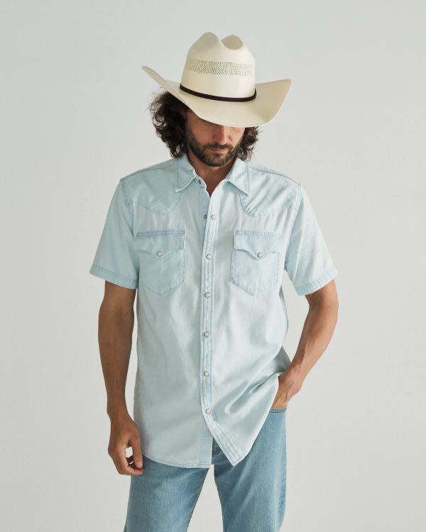 Closeup detail view of Men's Denim Short Sleeve Pearl Snap - Ultra Light