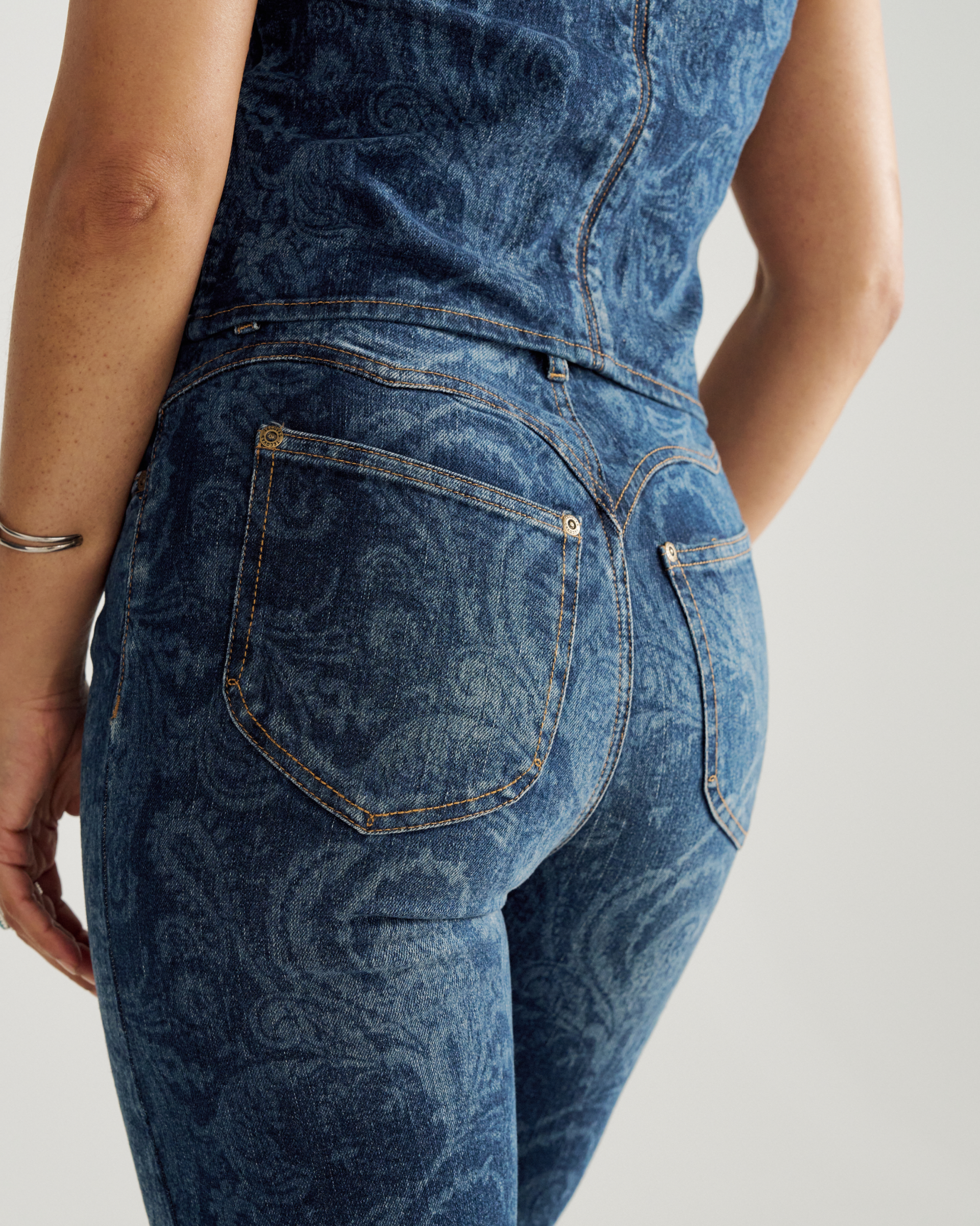 Closeup view of Women's Vintage High Rise Jean - Blue