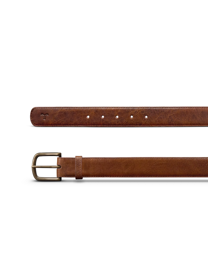 Closeup view of Men's Deer Belt - Roasted Chestnut