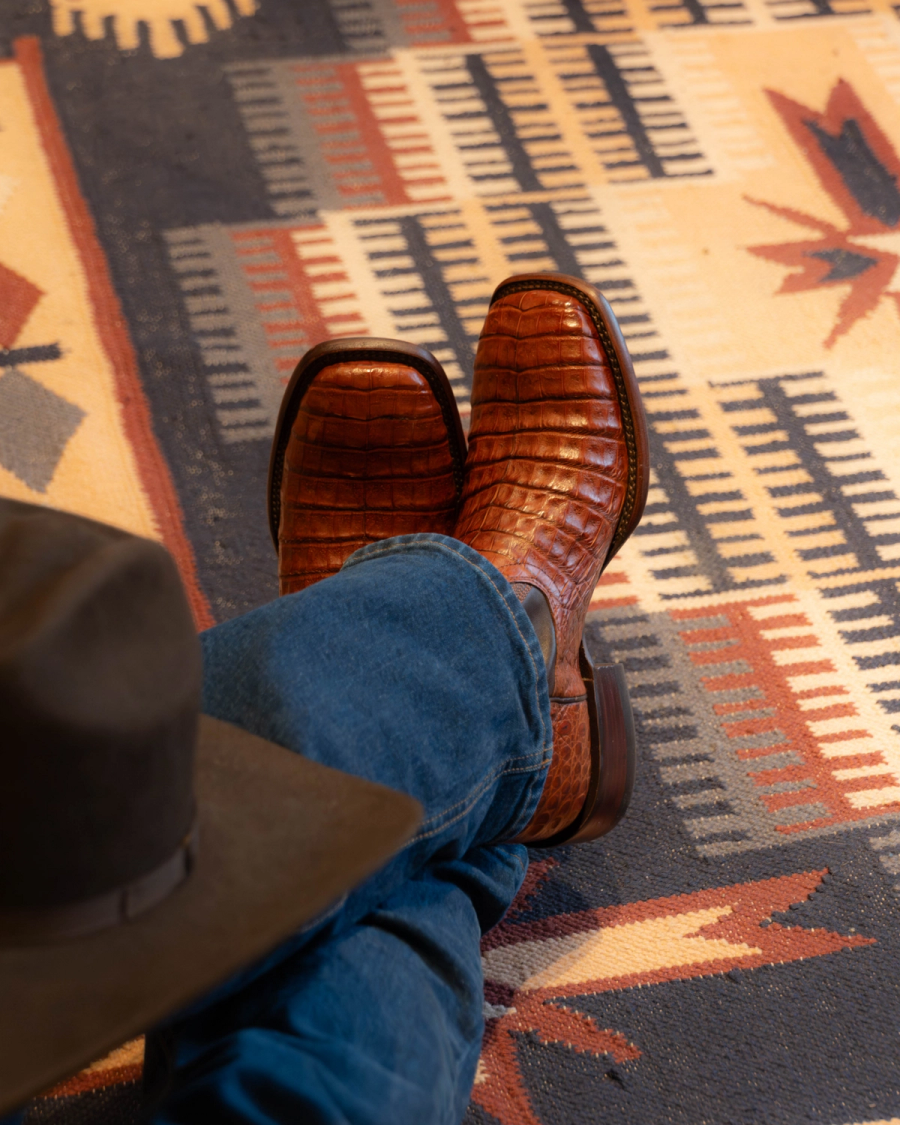 The William in Dark Pecan Caiman - Men's Cowboy Boot | Tecovas