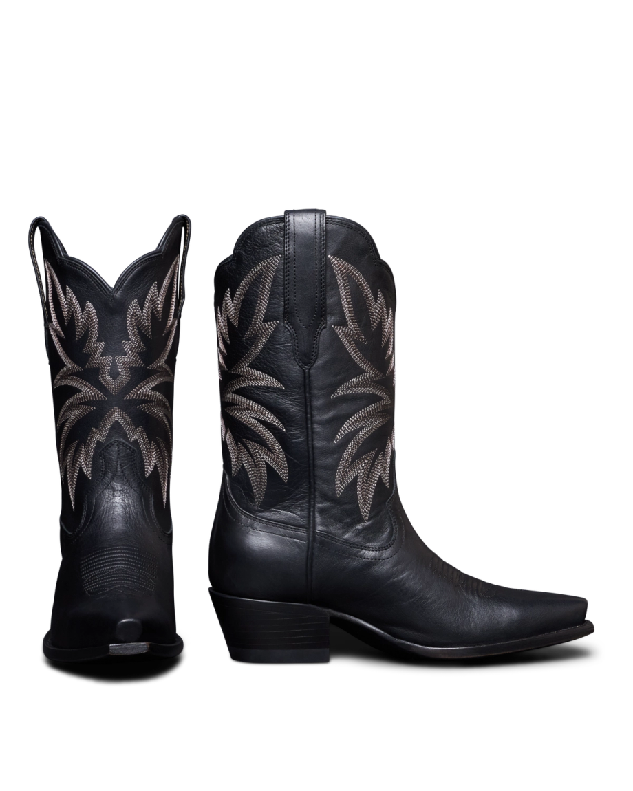 Pair of the sadie boots in the color midnight.