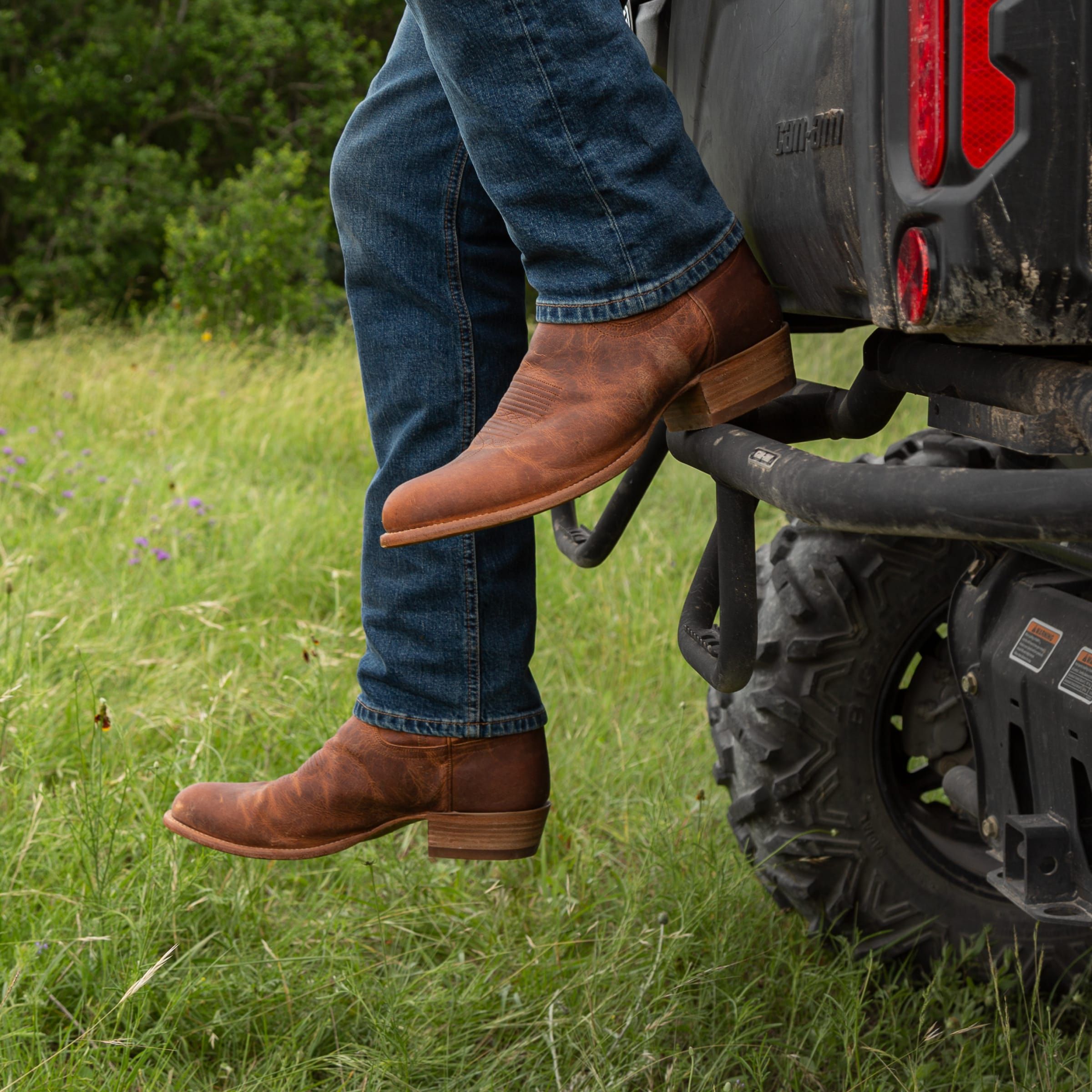 Best cowboy boots for 2024 men