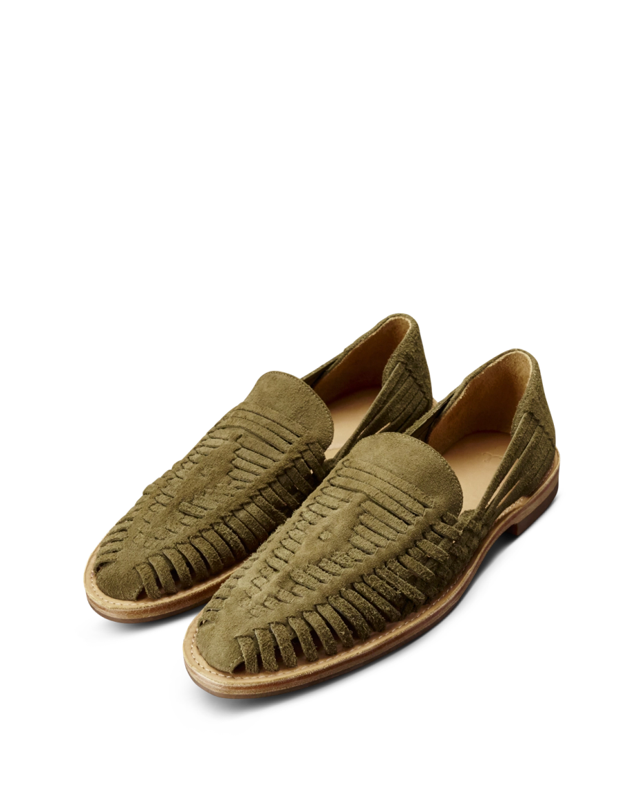 Quarterfront view of The Mateo - Burnt Olive Roughout on plain background