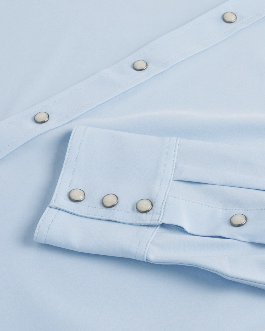 Closeup detail view of Men's Performance Western Pearl Snap LS - Sky