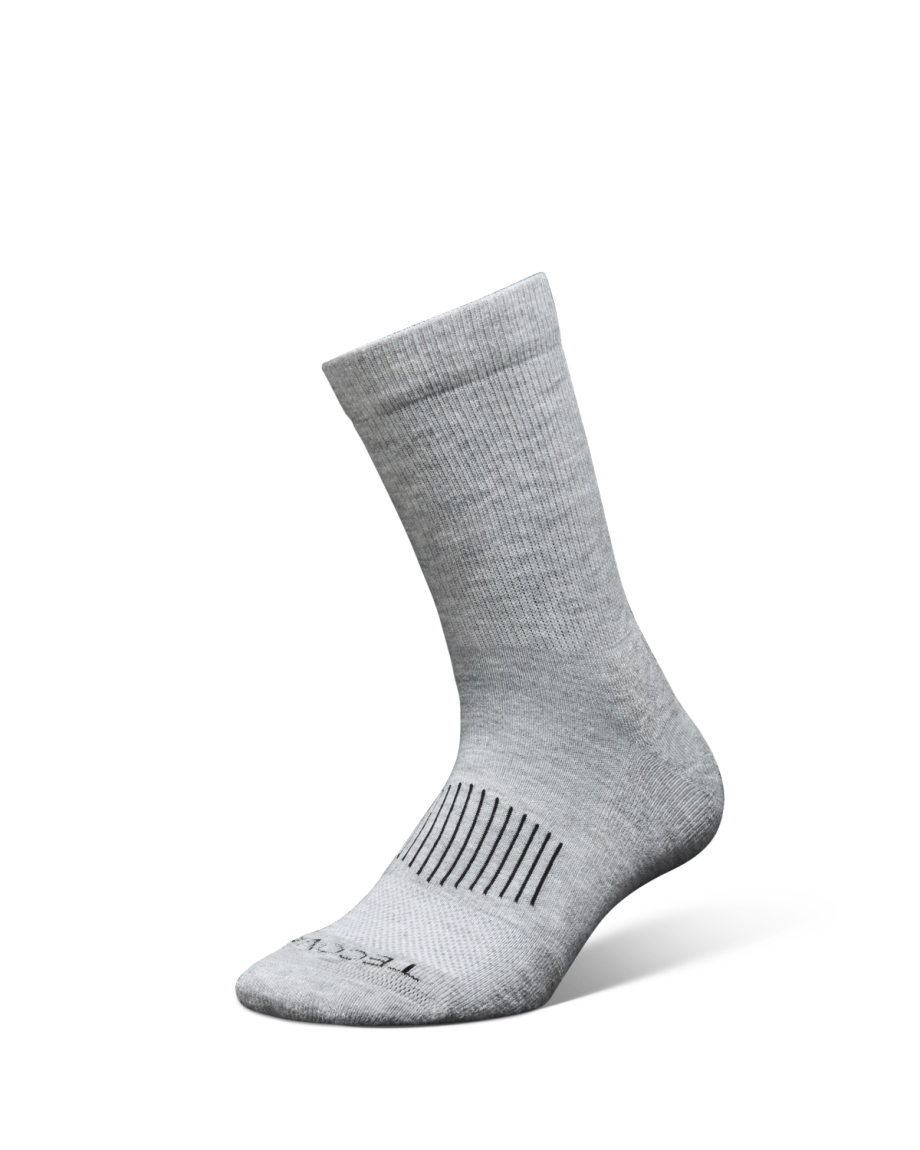 View of Crew Socks (3-Pack) - White / Green / Light Gray