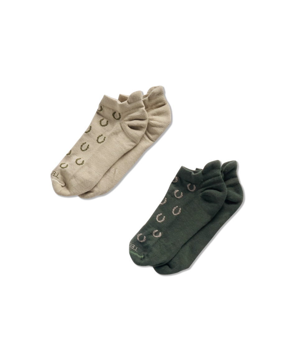 Quarterfront view of Horseshoe Ankle Sock (2-Pack) - Green / Sand on plain background