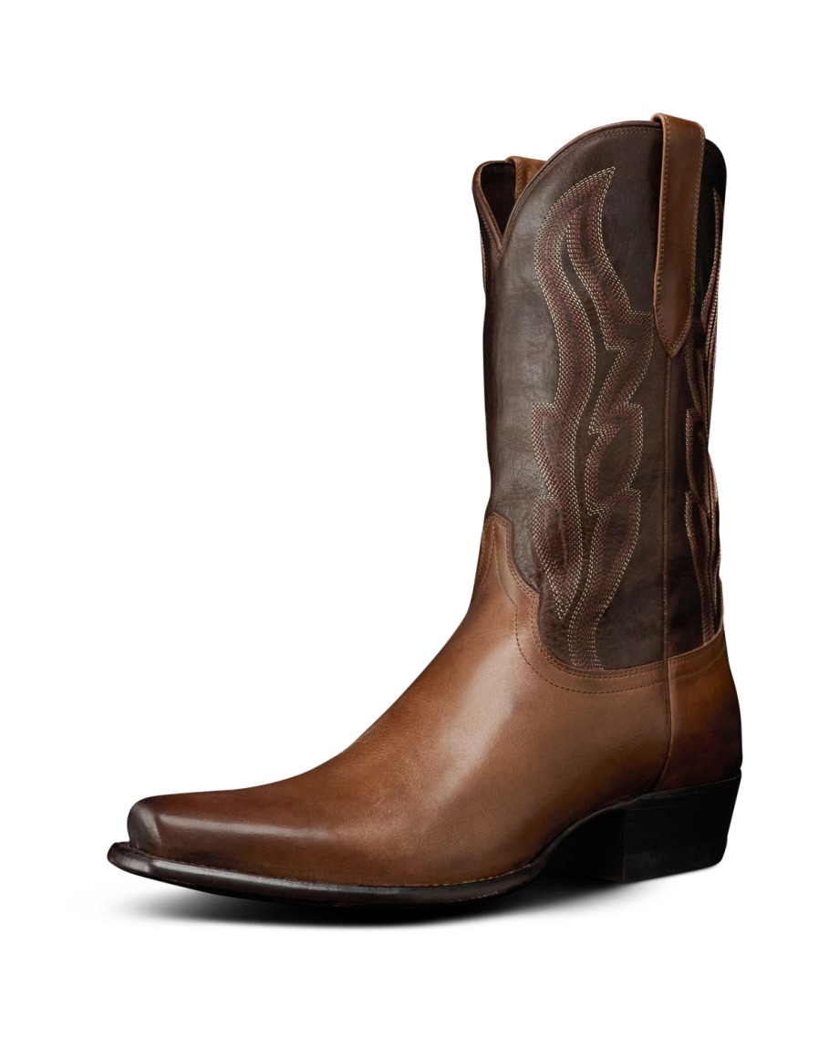 Quarterfront view of The Warren - Vintage Tan Cowhide on plain background