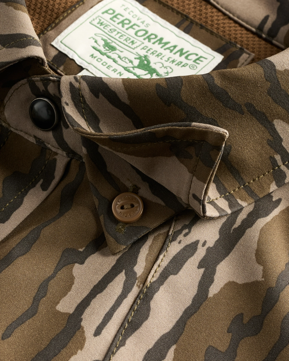 Closeup detail view of Men's Tecovas x Mossy Oak Performance Western - Original Bottomland