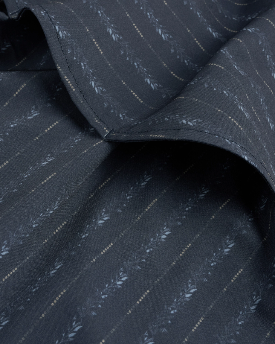 Closeup detail view of Men's Performance Western Short Sleeve Pearl Snap - Dark Navy/Multi