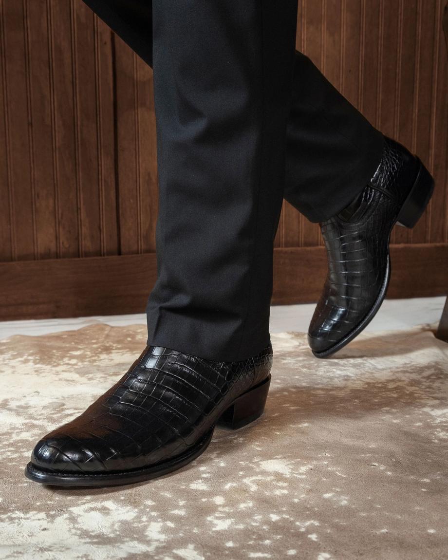 The Marshall Midnight Crocodile Cowboy boots in Black close up