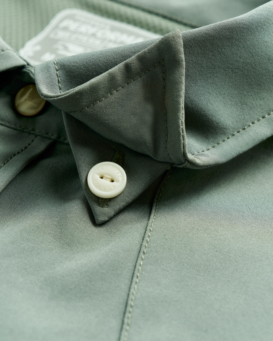 Closeup detail view of Men's Performance Western Pearl Snap SS - Cactus