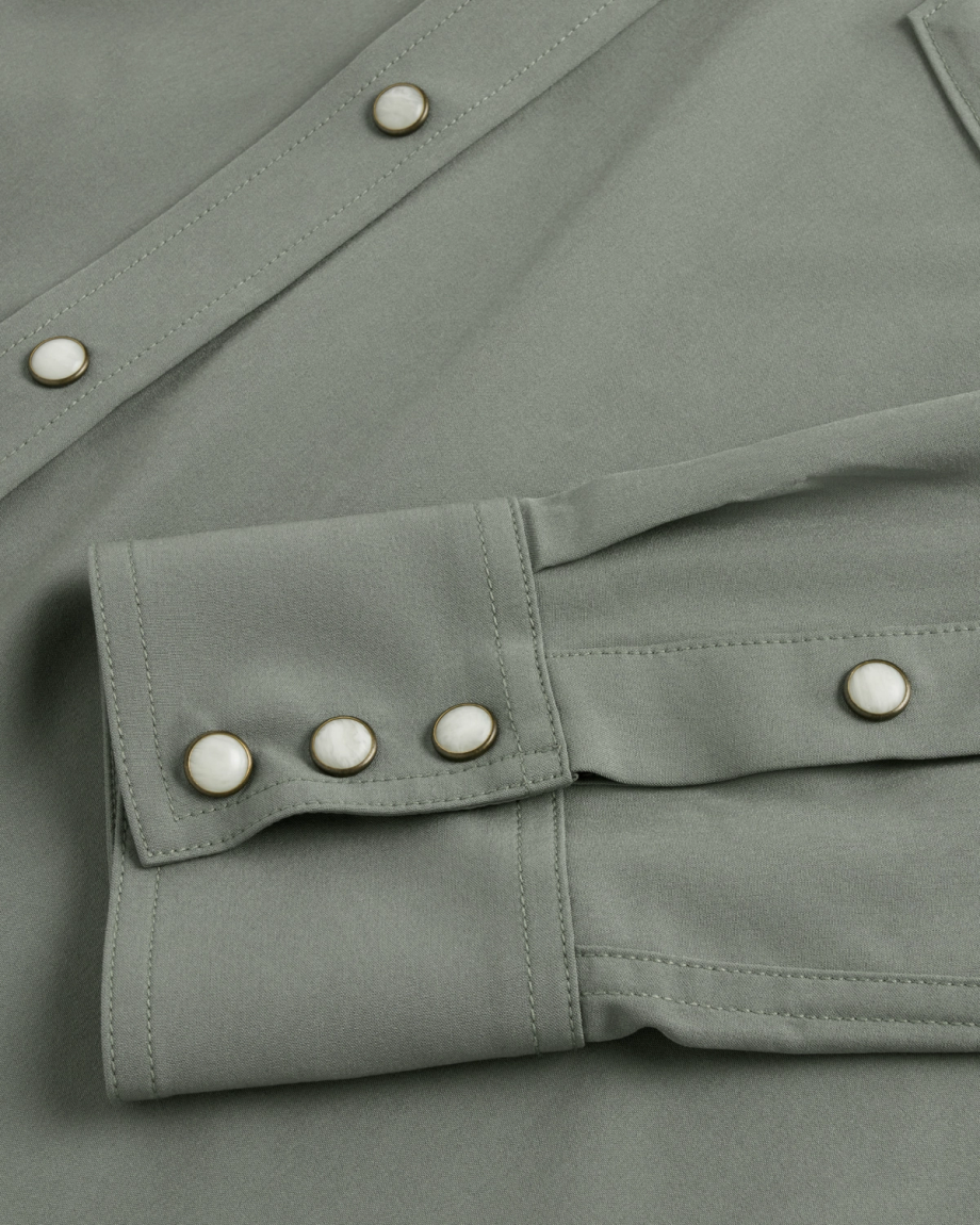 Closeup detail view of Men's Performance Western Pearl Snap - Cactus