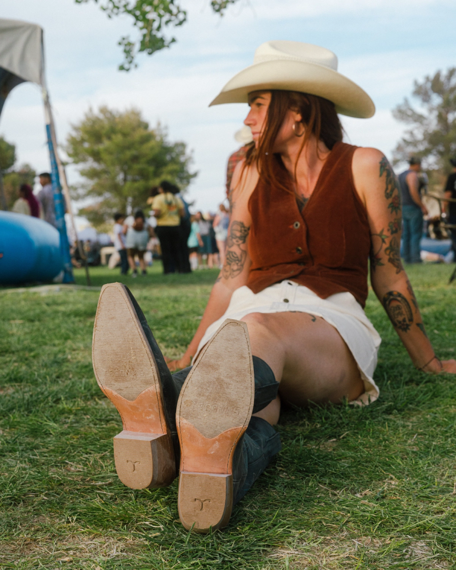 The Annie Snip Toe Cowgirl Boot - Blue goat | Tecovas