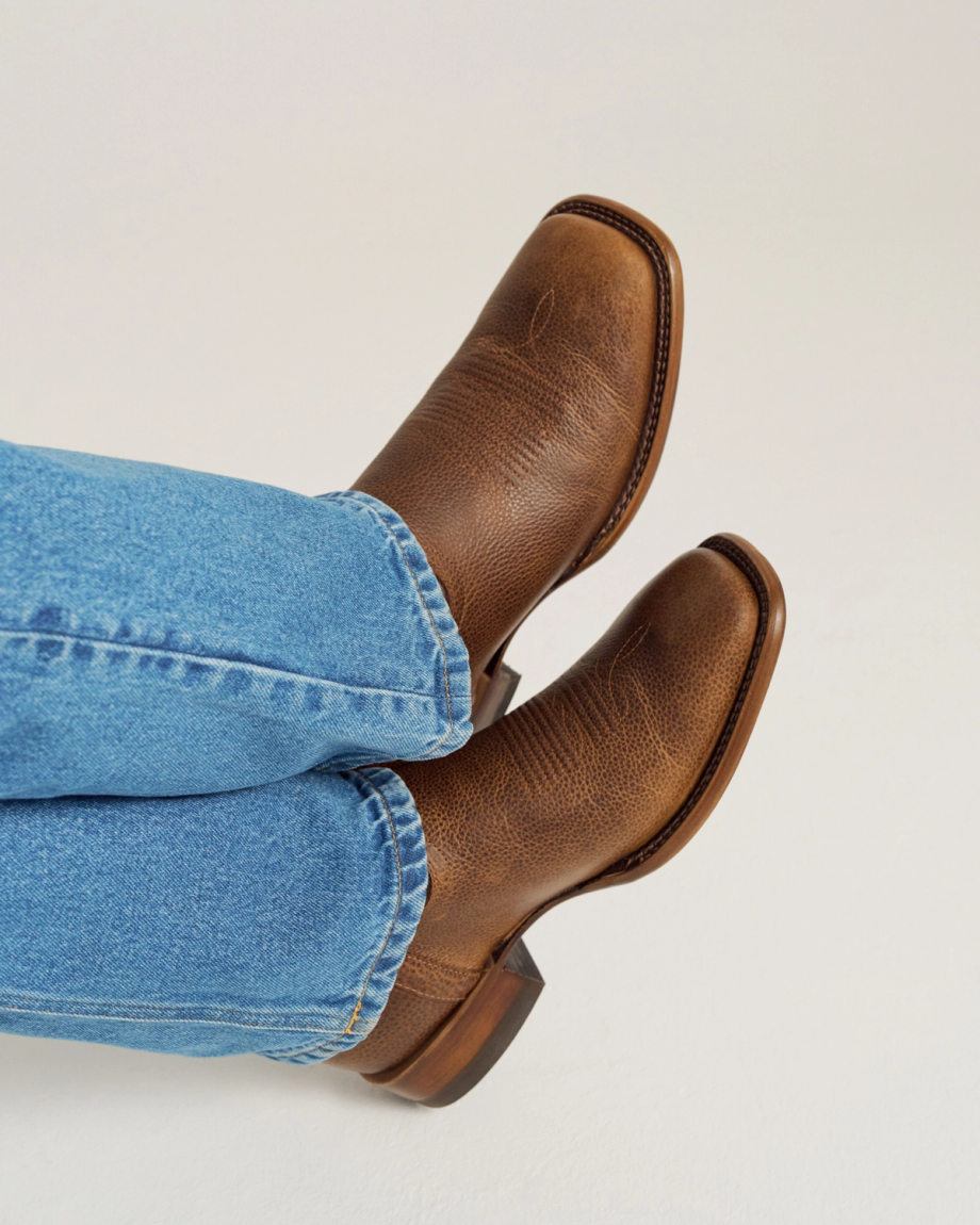 View of The Doc - Dark Chestnut / Coffee Cowhide