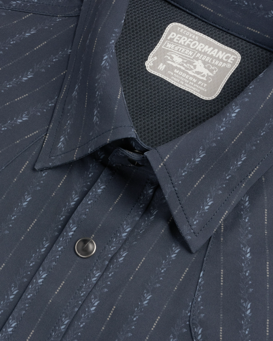 Closeup detail view of Men's Performance Western Short Sleeve Pearl Snap - Dark Navy/Multi