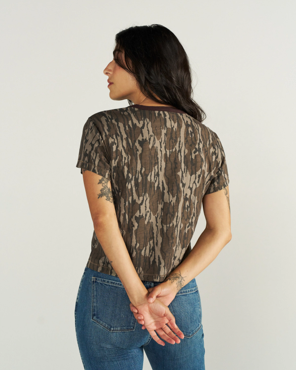 Back view of Women's Tecovas x Mossy Oak Ringer Tee - Original Bottomland on model