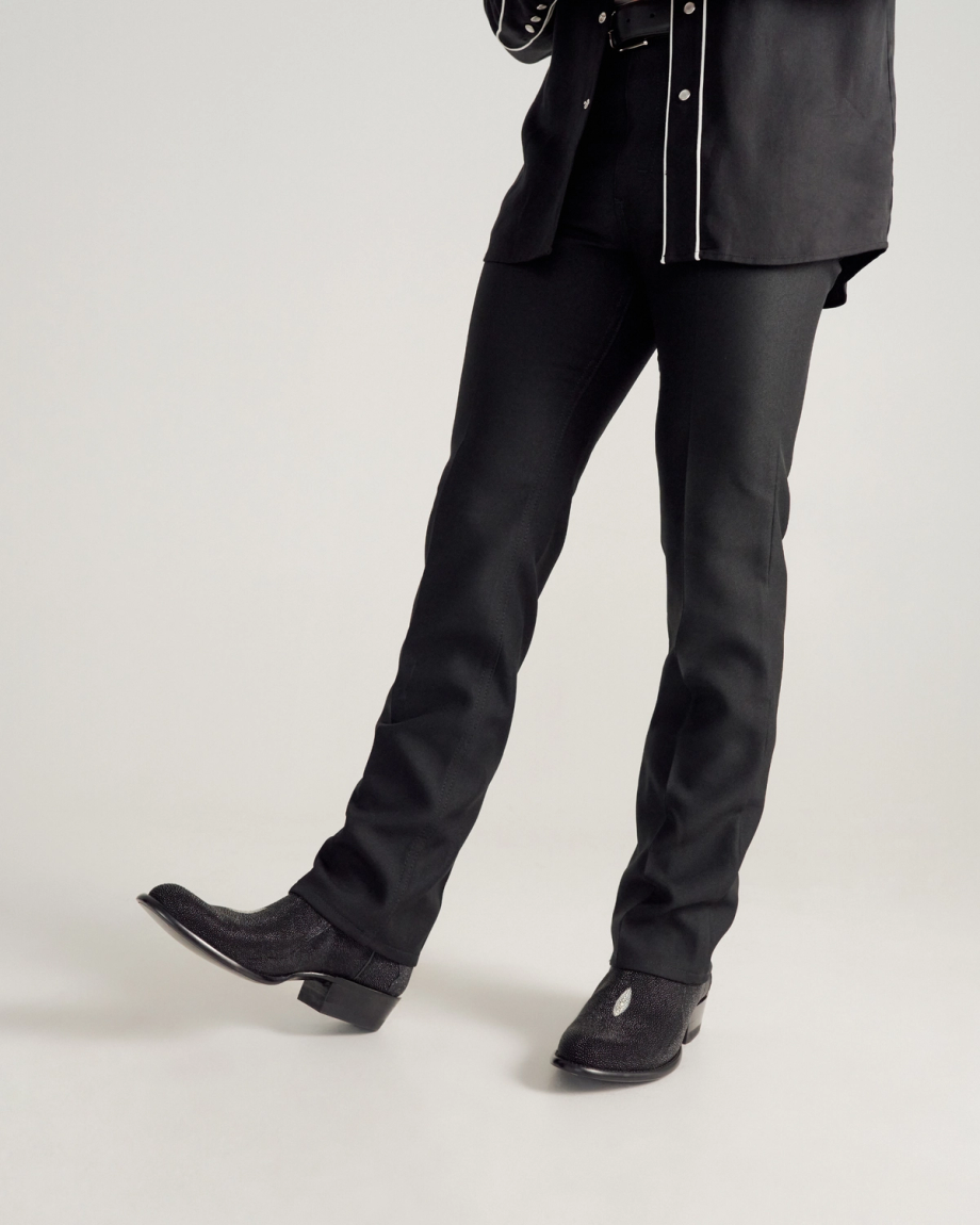 View of The Pierce - Jet Black Stingray