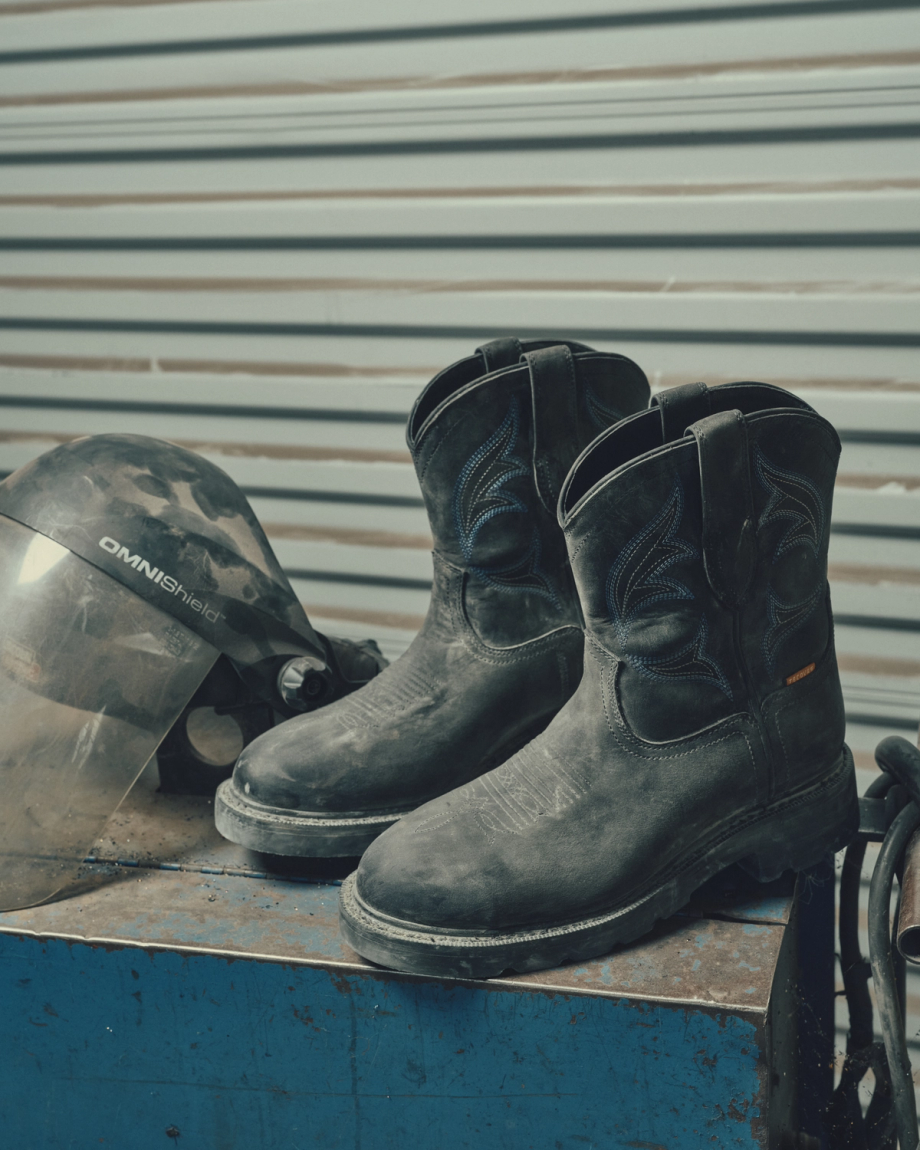 Toe view of The LH WP Round Comp Toe Work Boot - Midnight Cowhide on plain background