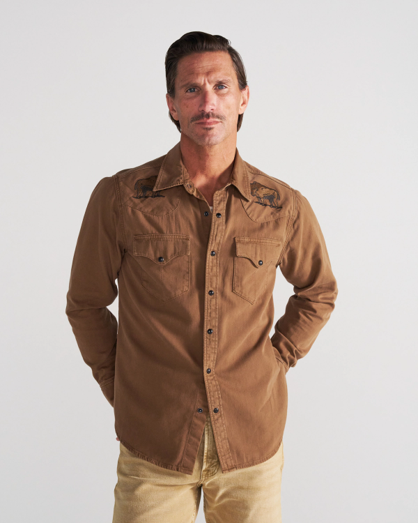 Closeup detail view of Men's Denim Pearl Snap - Tobacco