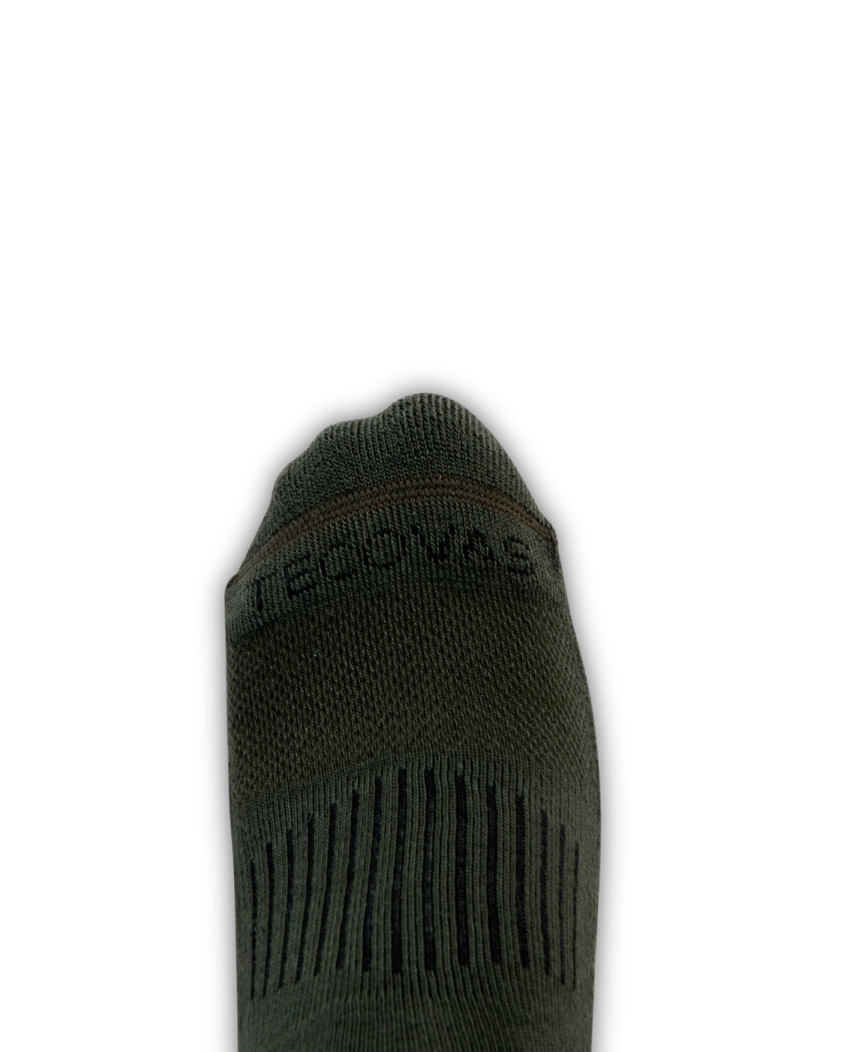 View of Crew Socks (3-Pack) - White / Green / Light Gray