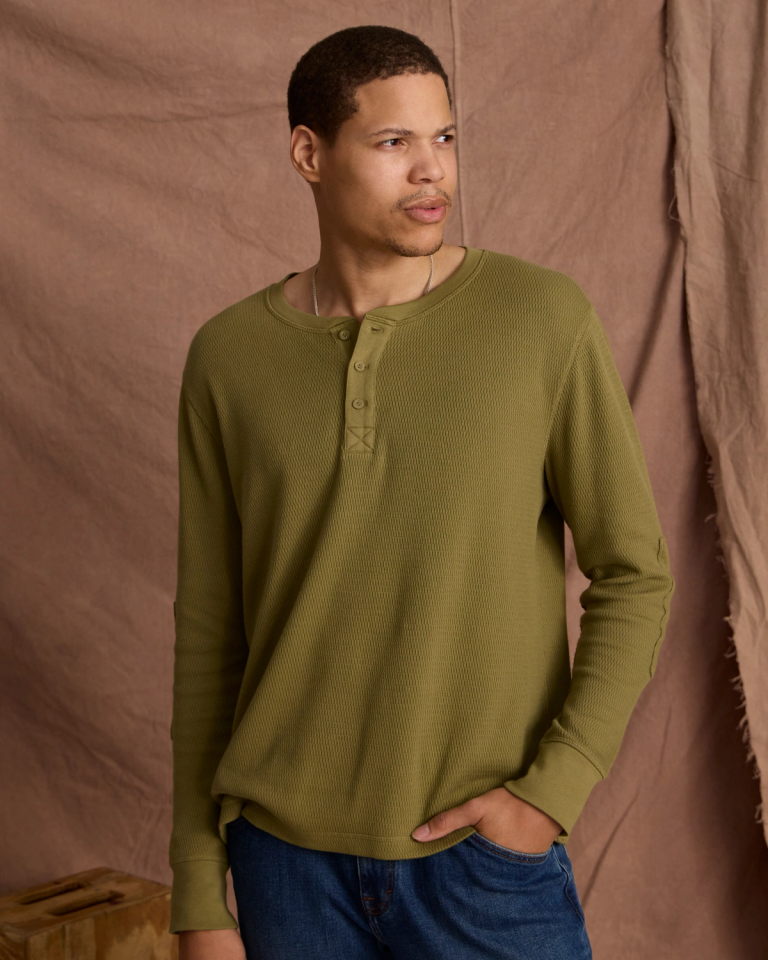 Men's Long Sleeve Standard Issue Waffle Henley - Cactus