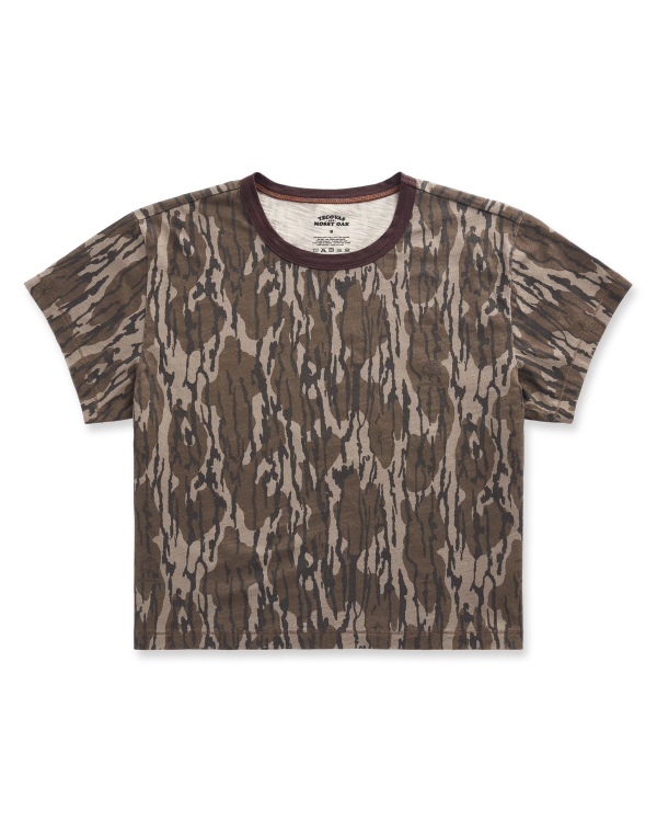 Front view of Women's Tecovas x Mossy Oak Ringer Tee - Original Bottomland on plain background