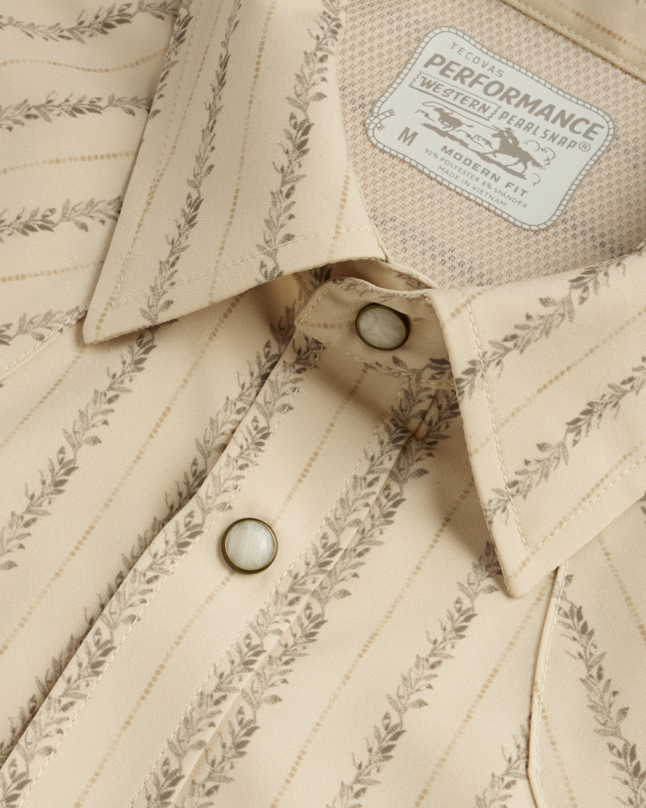 Closeup detail view of Men's Performance Western Short Sleeve Pearl Snap - Sandstone/Multi