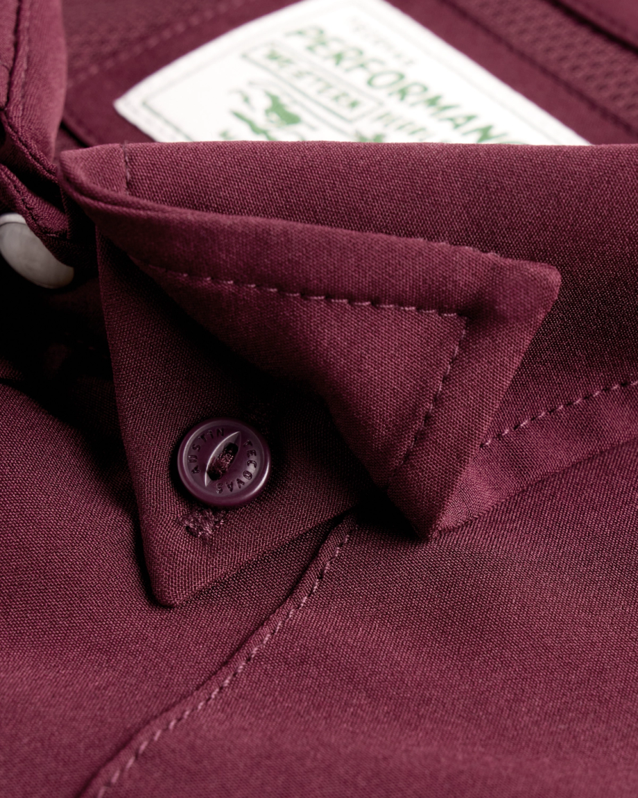 Closeup detail view of Men's Performance Western Short Sleeve Pearl Snap - Maroon
