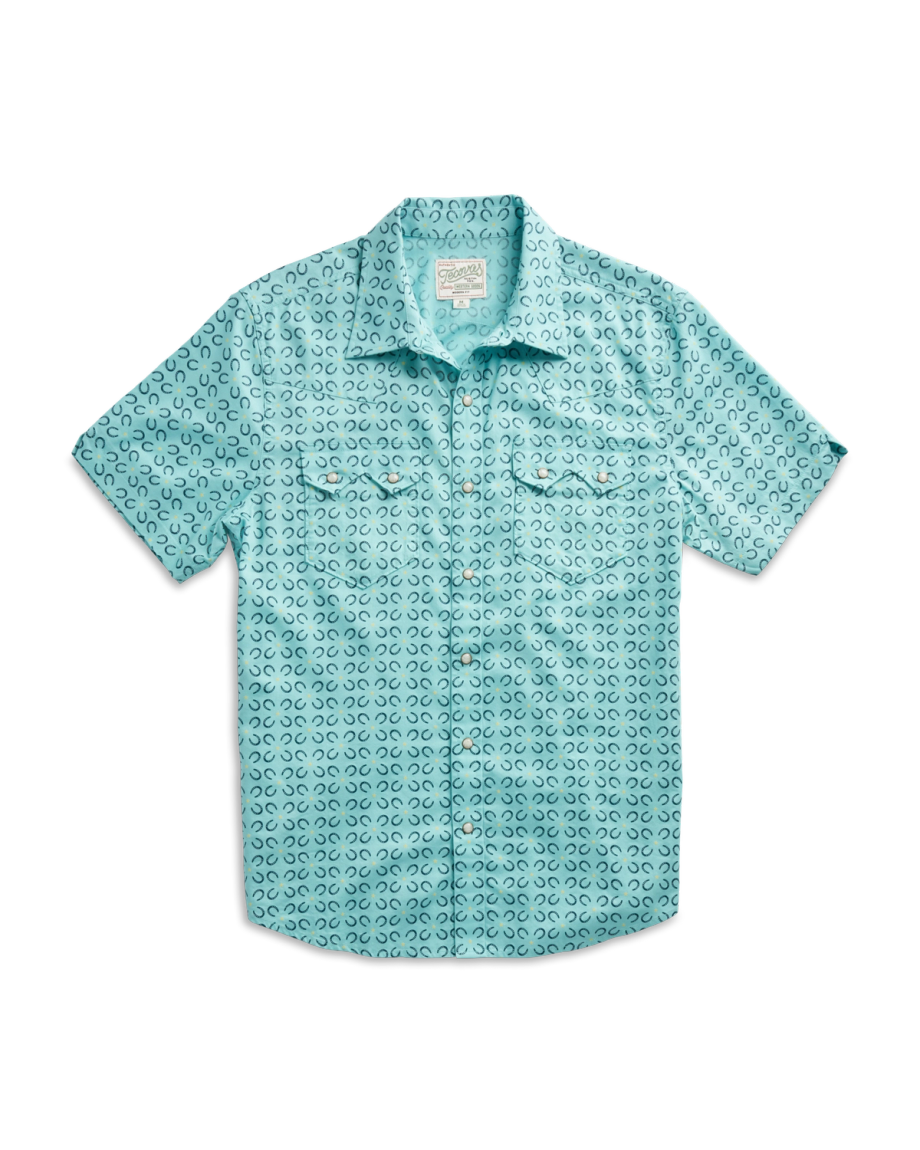 Closeup detail view of Men's Vintage Weight Sawtooth Short Sleeve Pearl Snap - Blue Horseshoe