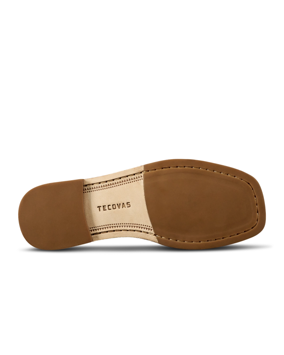 Sole view of The Blakely - Saddle on plain background